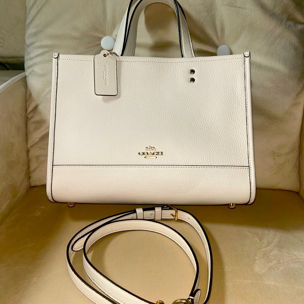 Coach Dempsey Carryall
